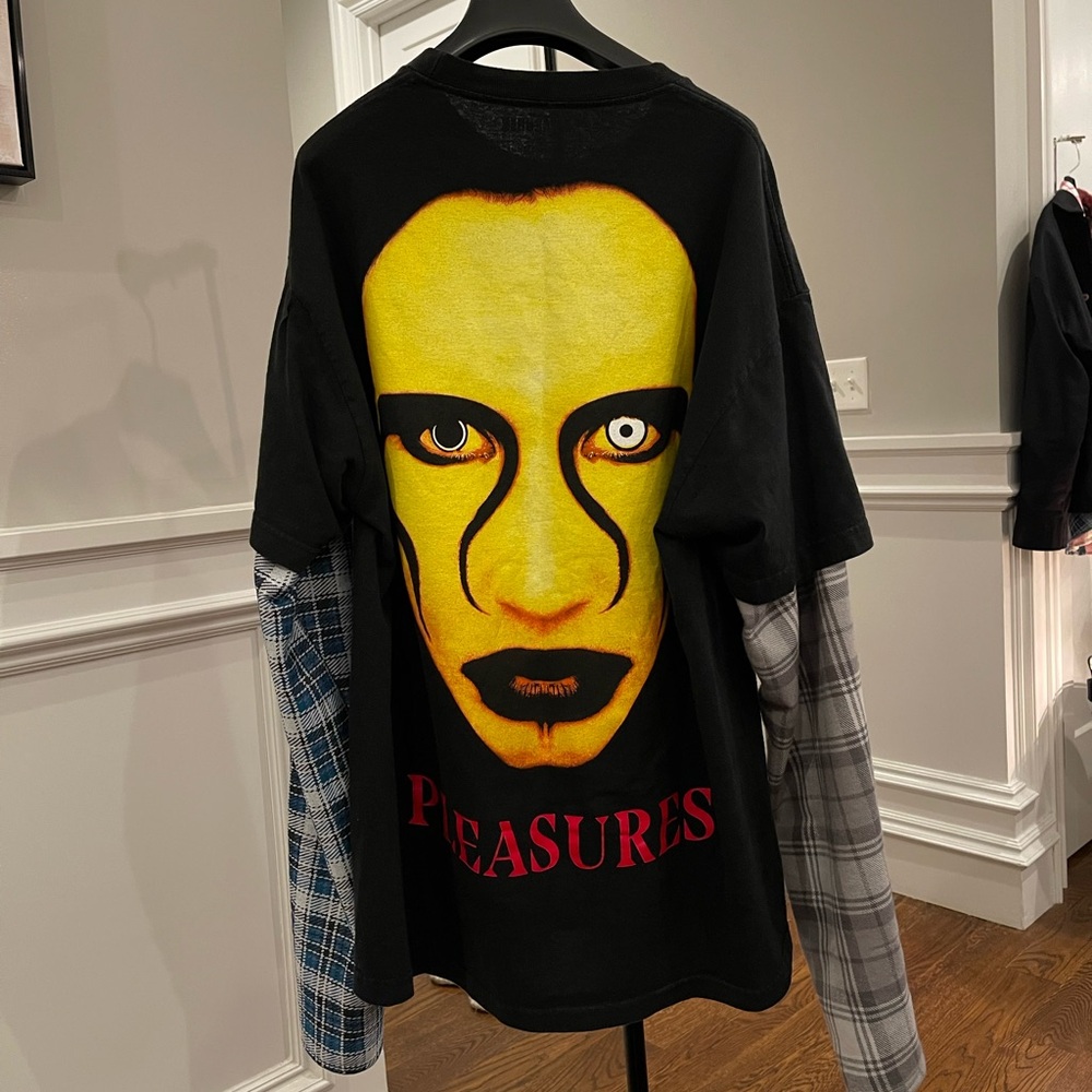 Pleasures Official Marilyn Manson t-shirt